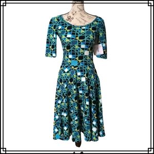 LulaRoe Nicole Green Geo Print Dress Size XS